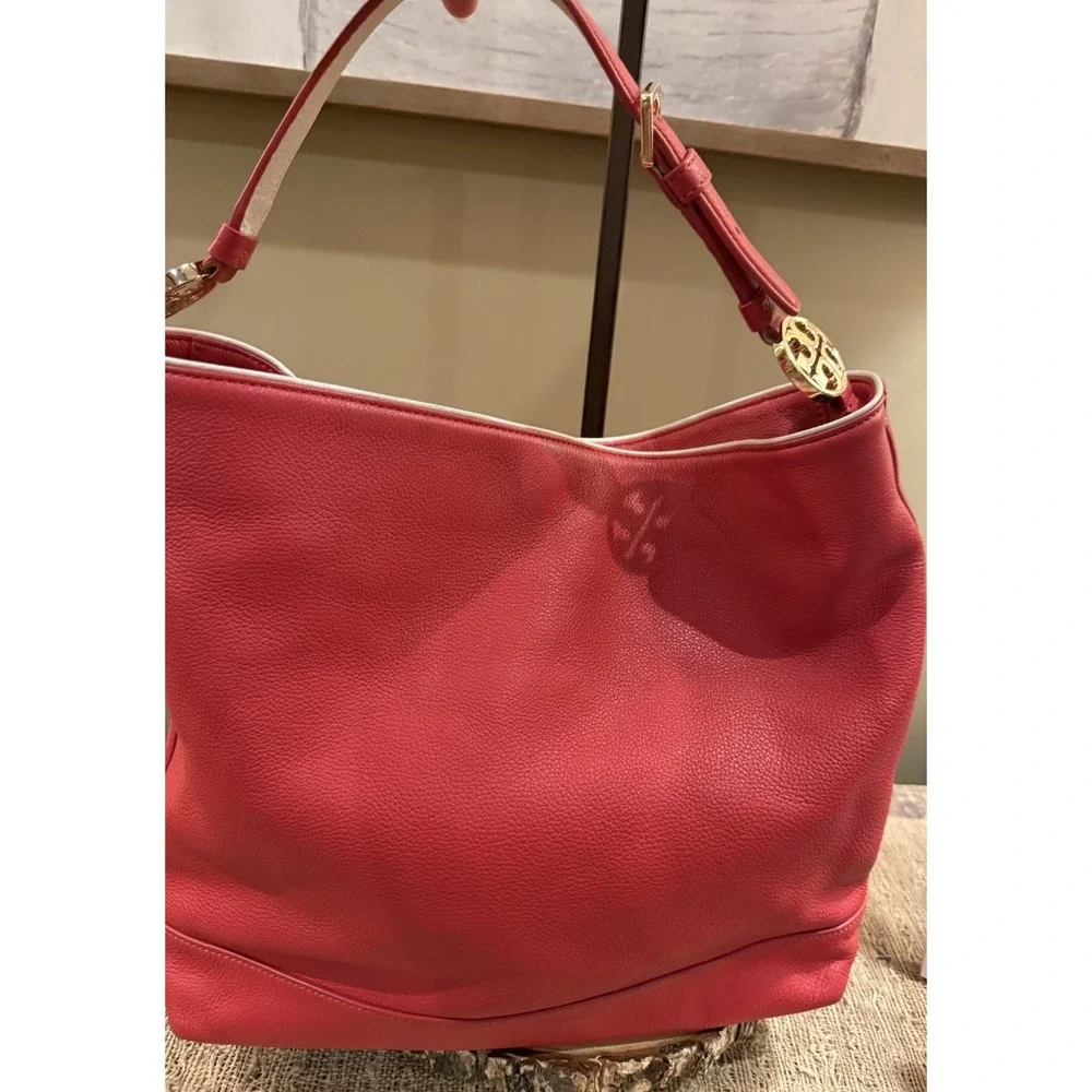 Tory Burch Duet Leather Hobo  Shoulder Bag in Cherry Apple New Ivory  $450